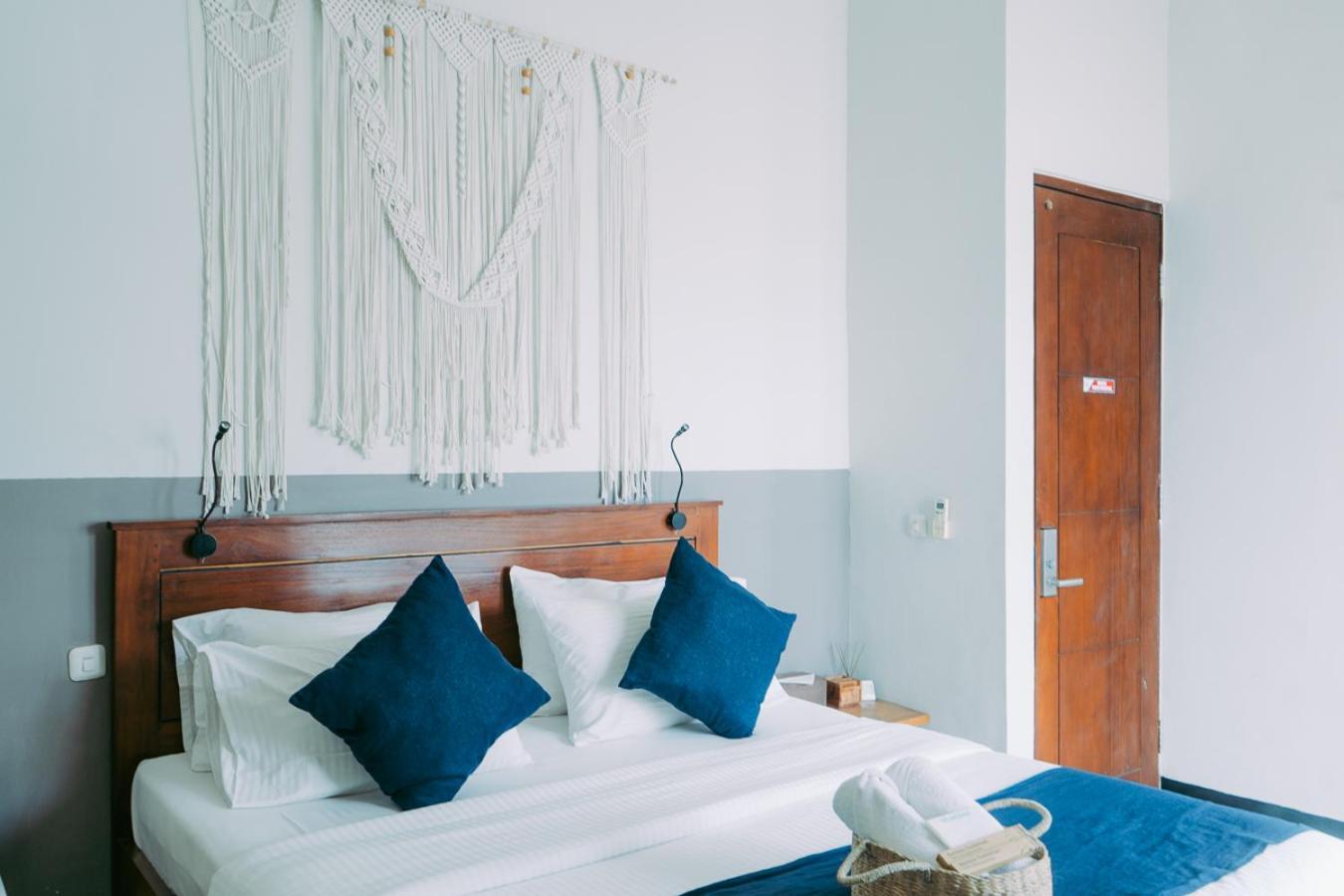 Escape Bajo Hotel Labuan Bajo Eksteriør billede