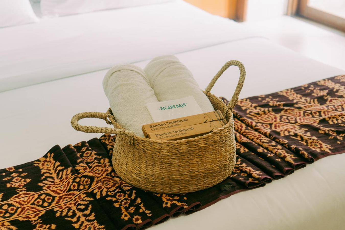 Escape Bajo Hotel Labuan Bajo Eksteriør billede