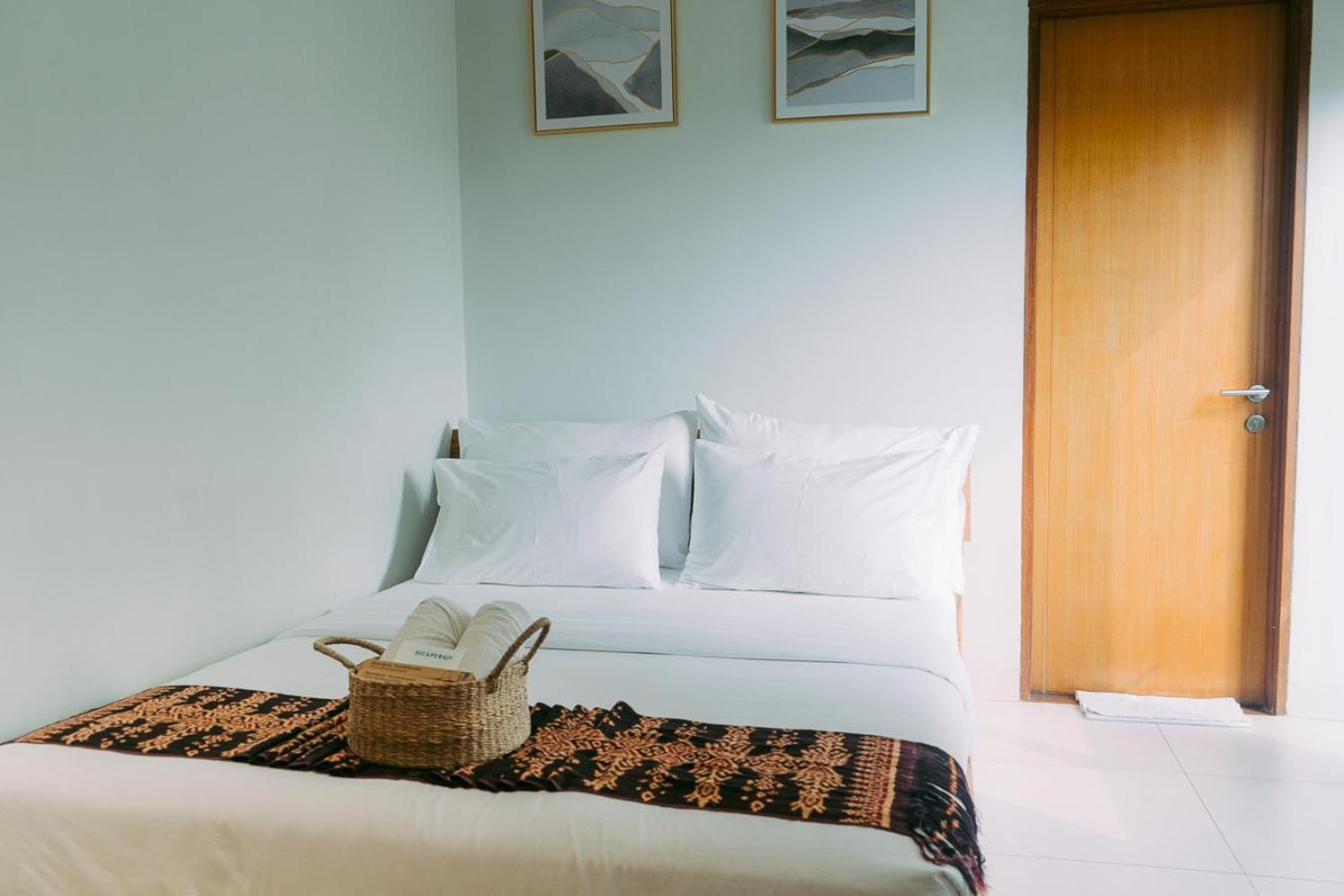 Escape Bajo Hotel Labuan Bajo Eksteriør billede
